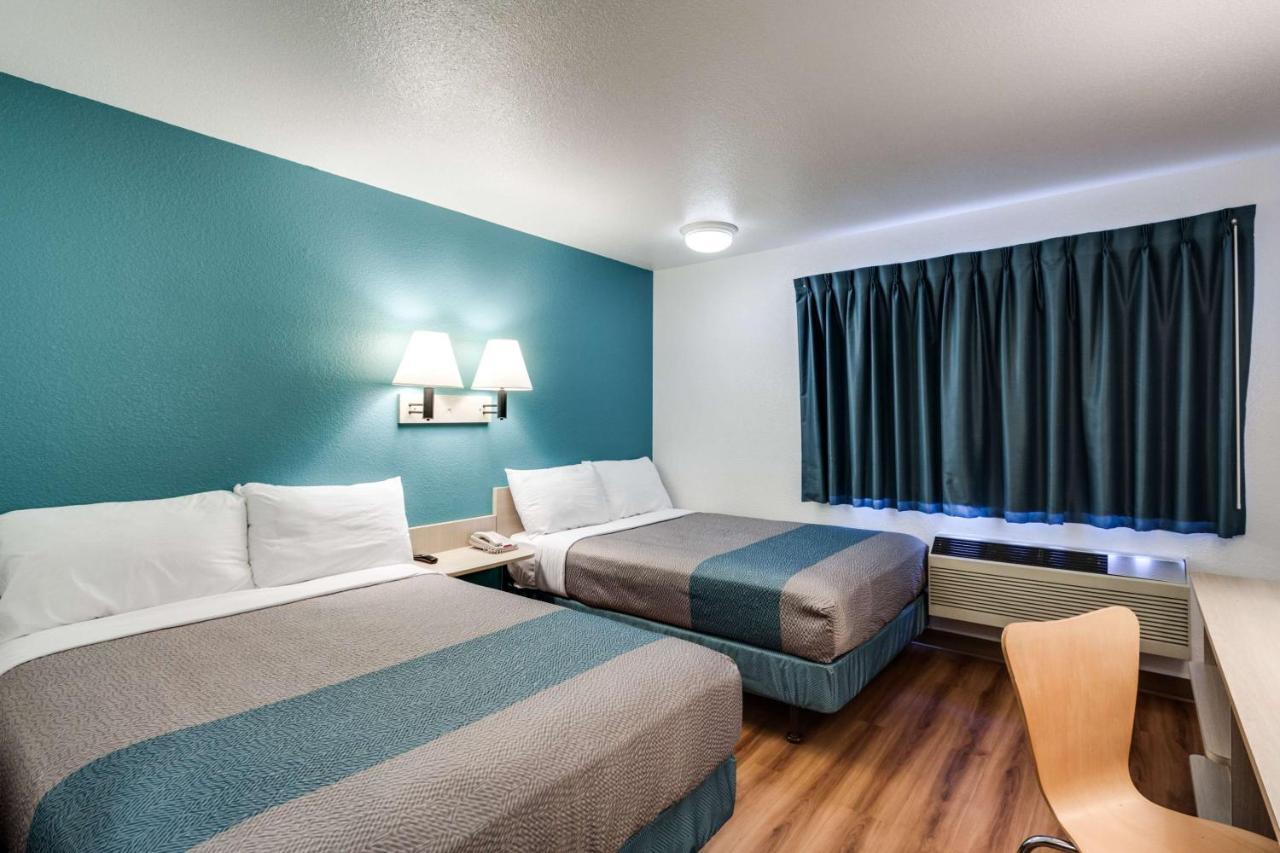 Hotel 6-spokane, Wa - West Spokane